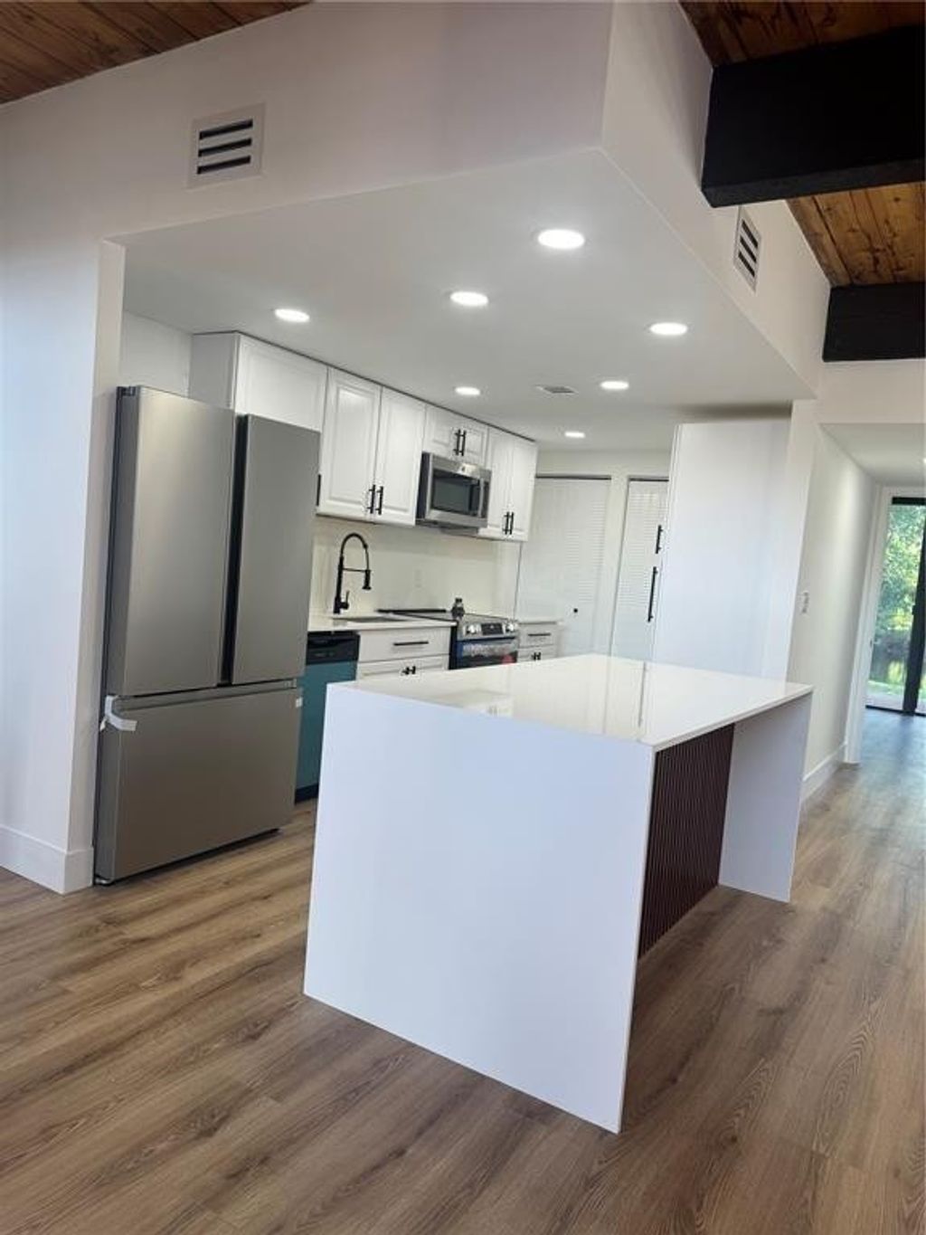 Photo of 761 E Coco Plum Circle #6, Plantation, FL 33324 (MLS # F10543738)