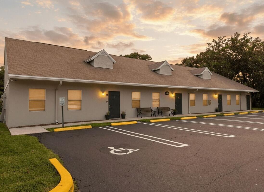 BOULEVARD ESTATES - Residential Lease