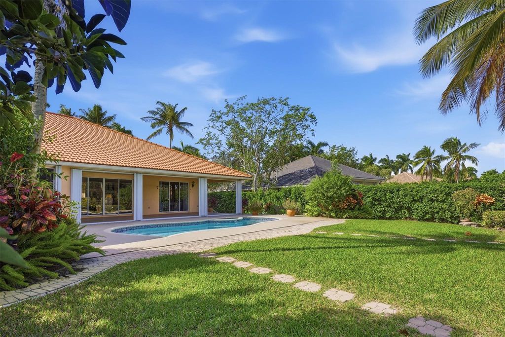 Photo of 2698 Cypress Ln, Weston, FL 33332 (MLS # F10541661)