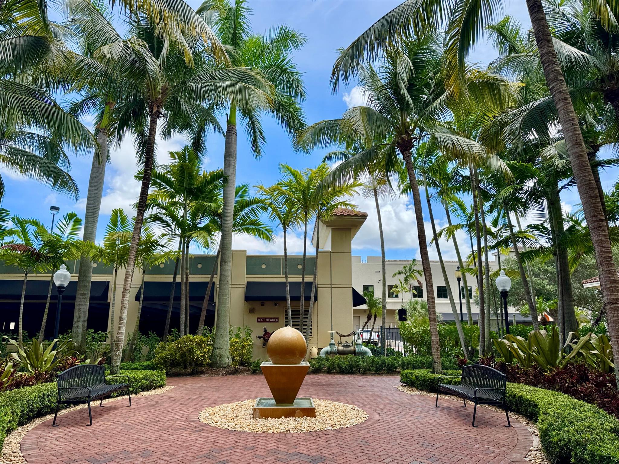 RESIDENCES AT MIDTOWN CON - Residential Lease