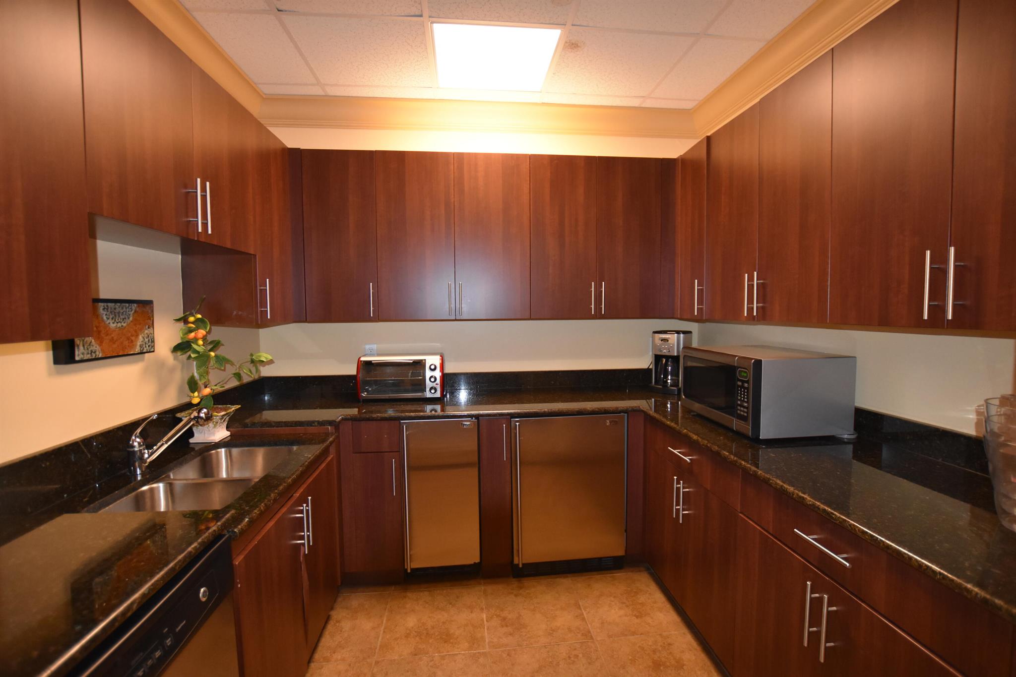 RESIDENCES AT MIDTOWN CON - Residential Lease