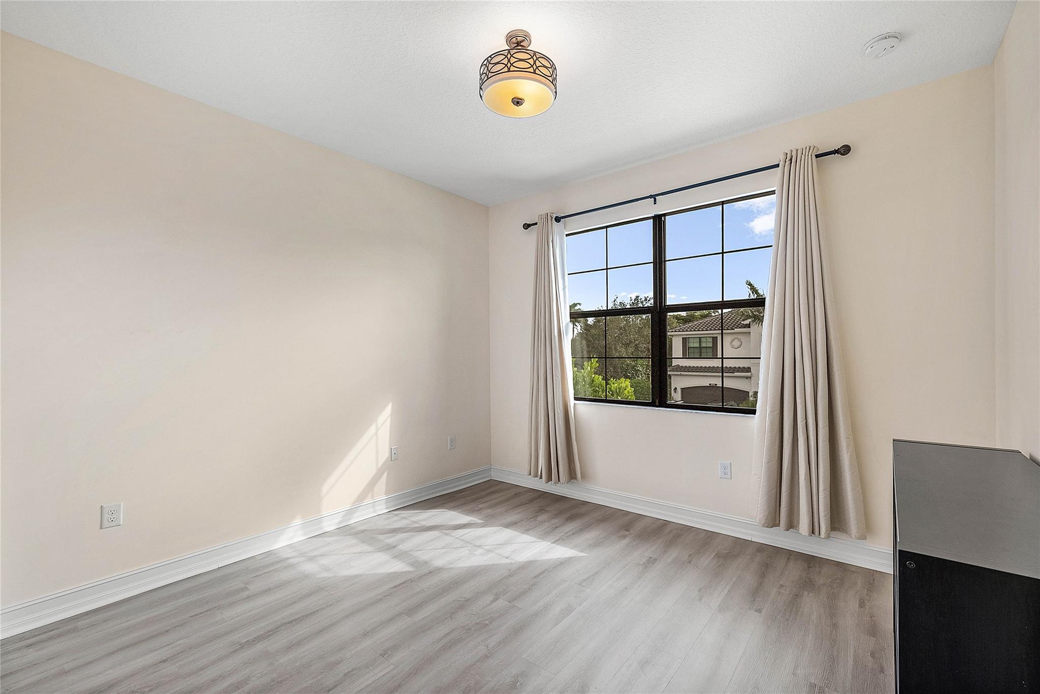 Atlantic Commons 5 - Residential