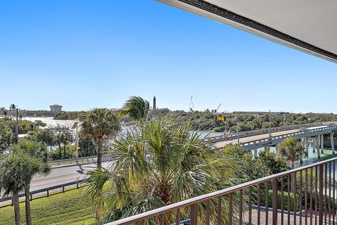 A home in Tequesta