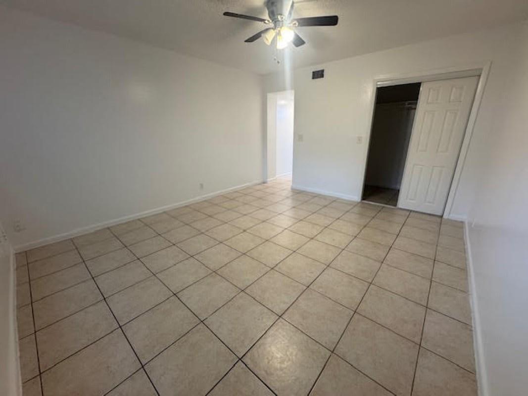 Coral Spgs Lakes 68-12 B - Residential Lease