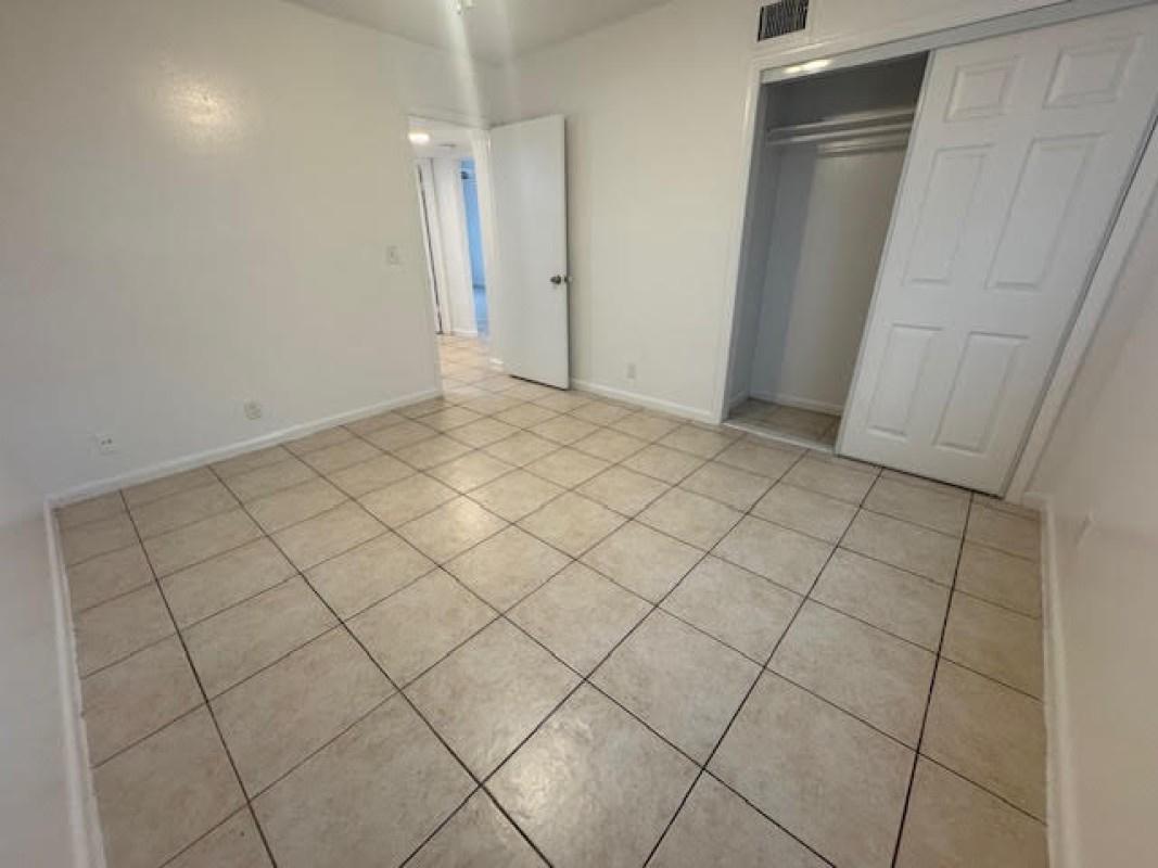 Coral Spgs Lakes 68-12 B - Residential Lease
