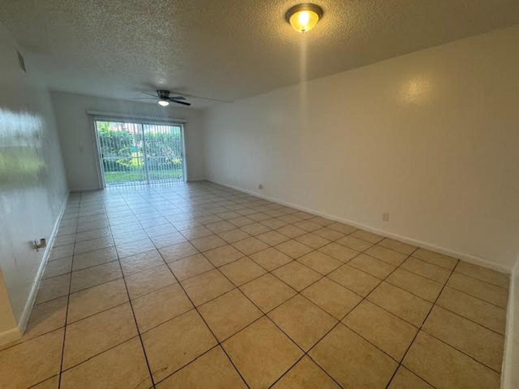 Coral Spgs Lakes 68-12 B - Residential Lease