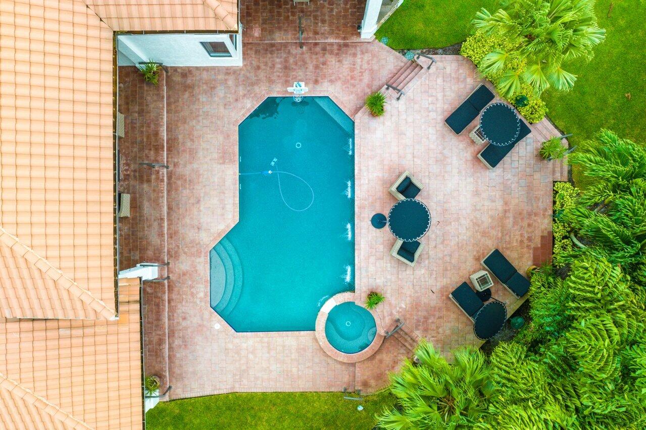 Windsor Bay - Residential