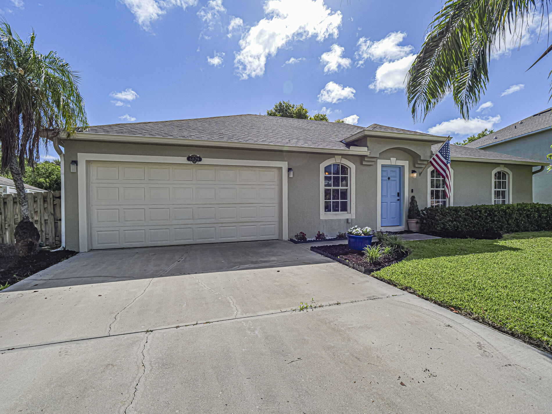 6029 Ridge Lake Circle