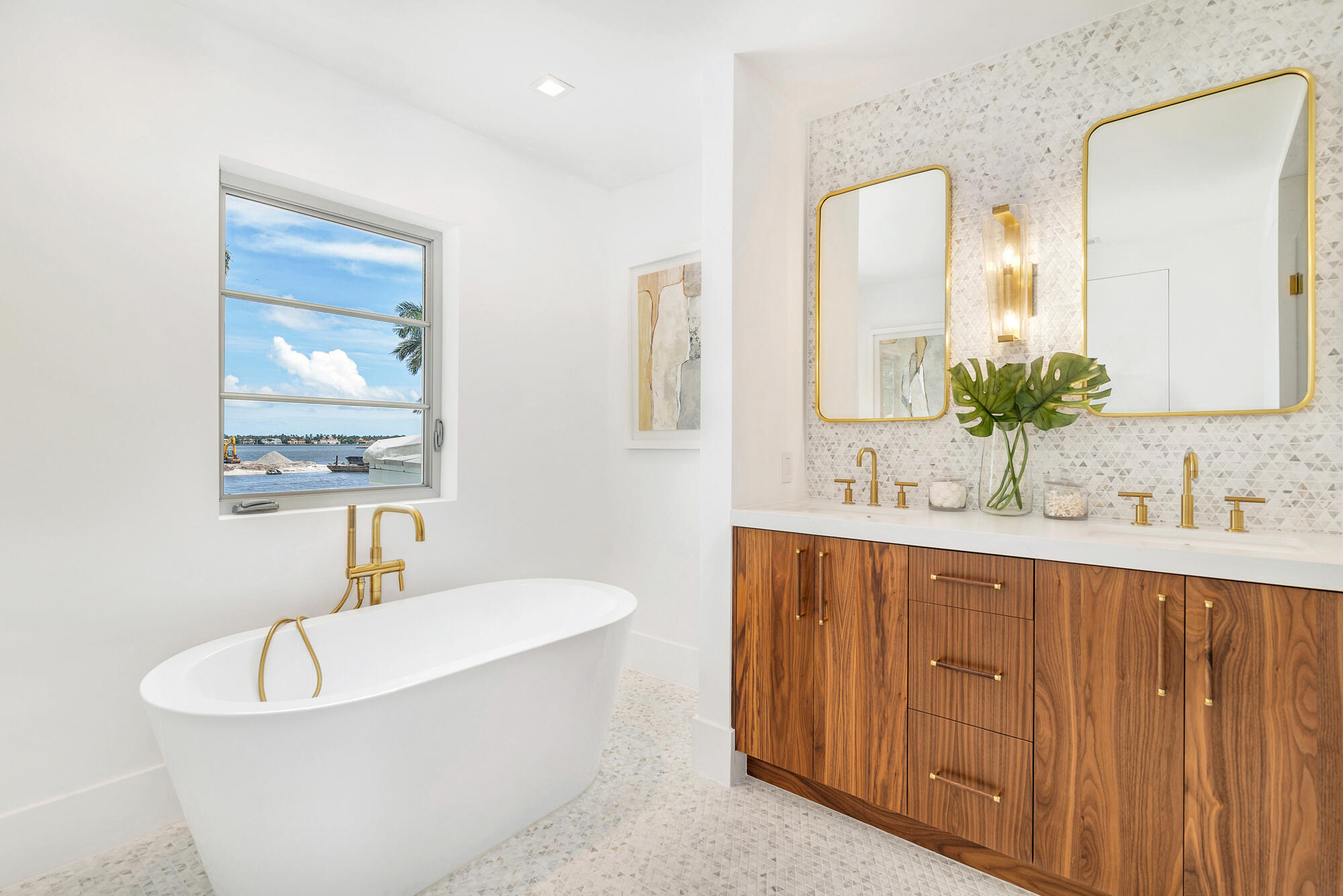 LAFAYETTE PARK - Residential