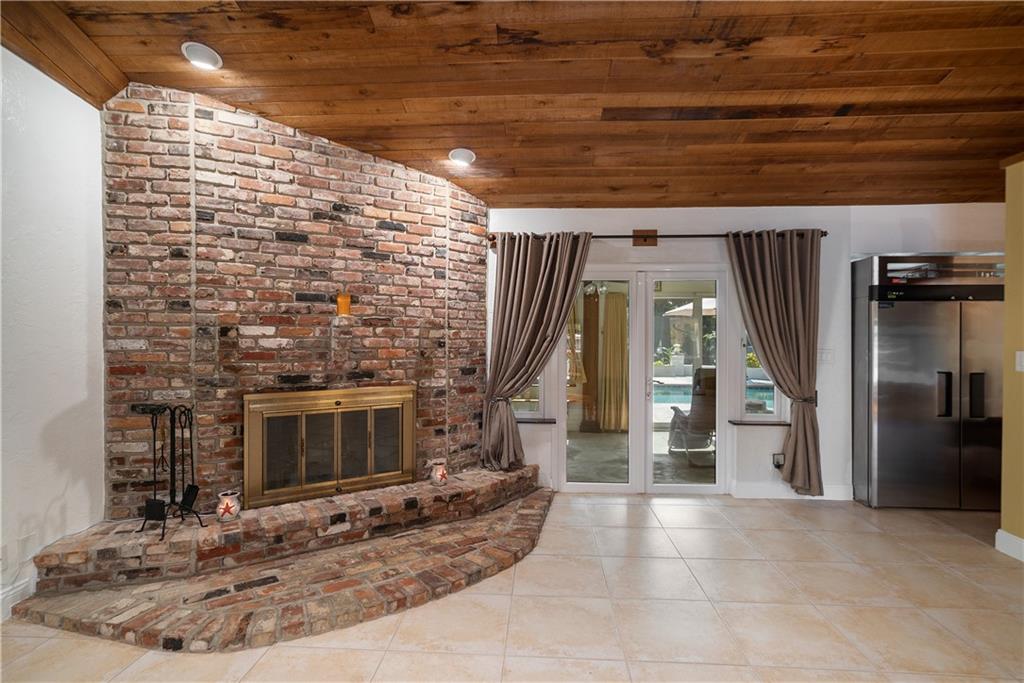 Pine Tree Estates - Residential
