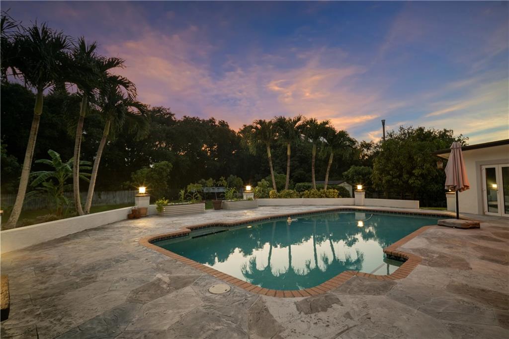 Pine Tree Estates - Residential