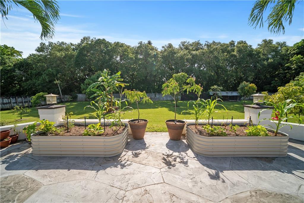 Pine Tree Estates - Residential