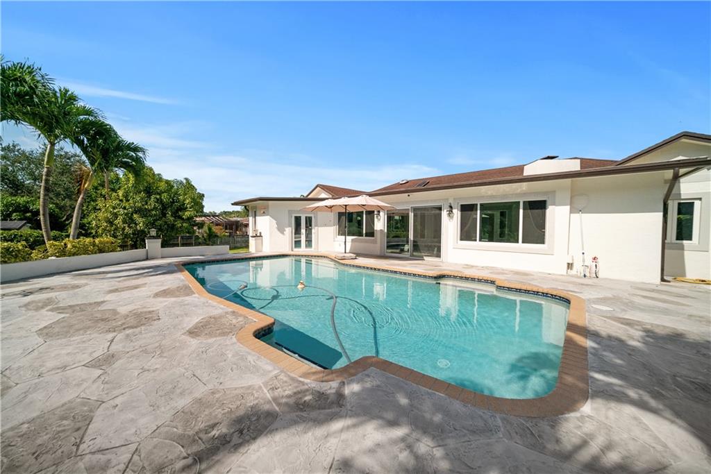 Pine Tree Estates - Residential