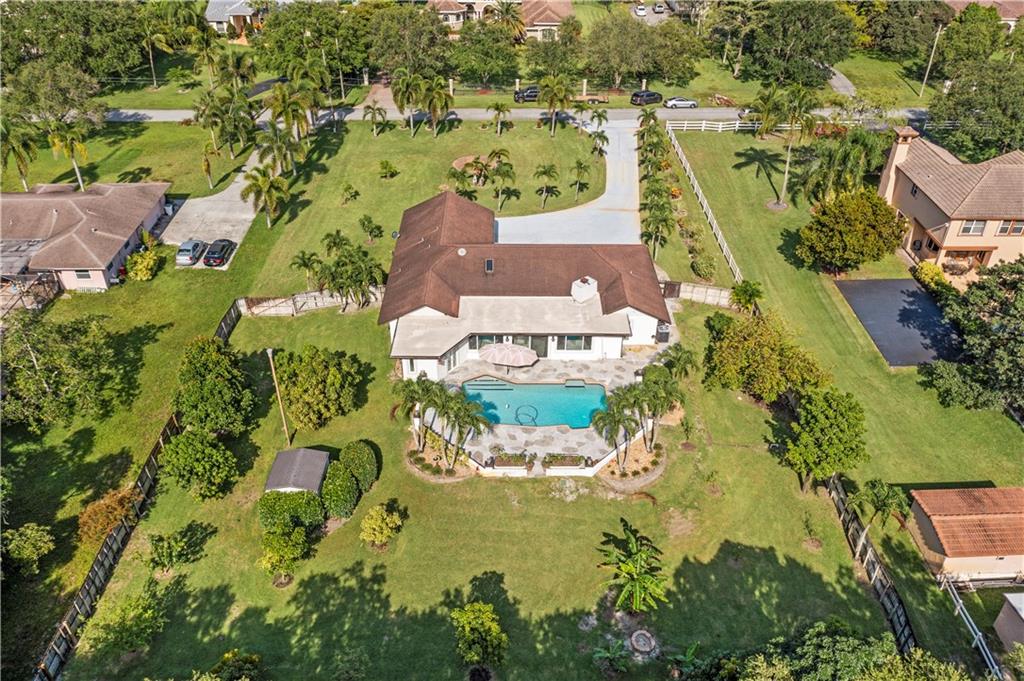 Pine Tree Estates - Residential
