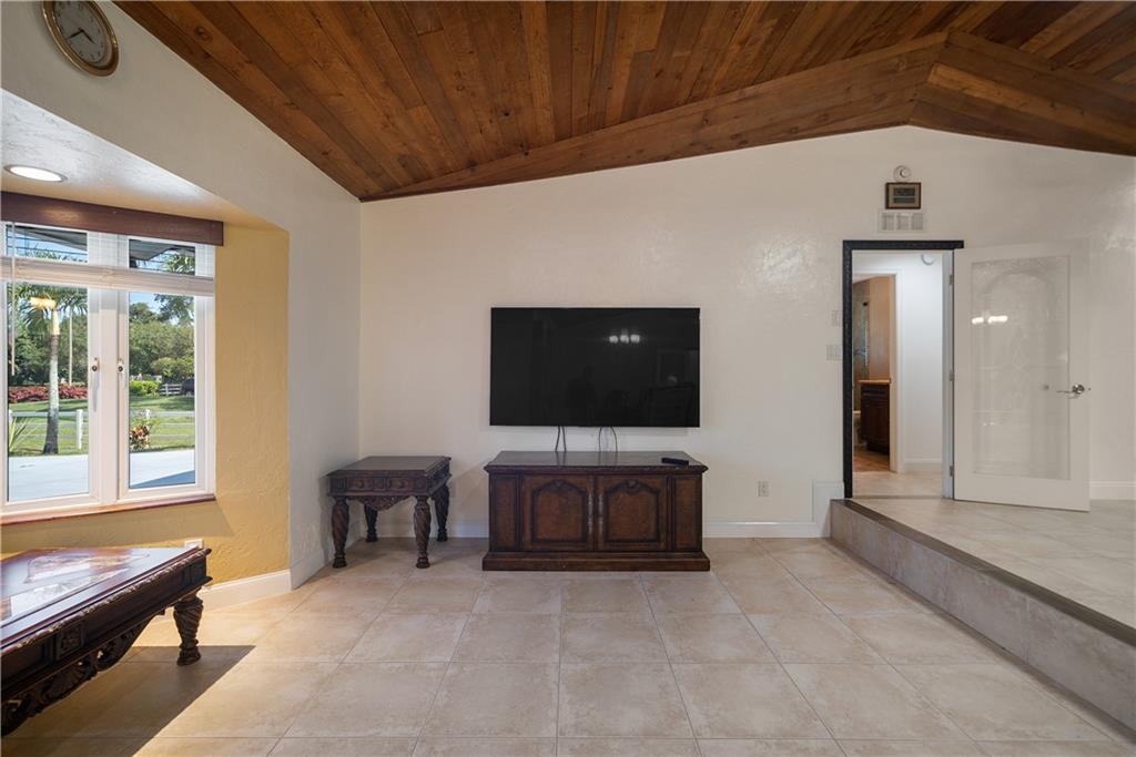 Pine Tree Estates - Residential