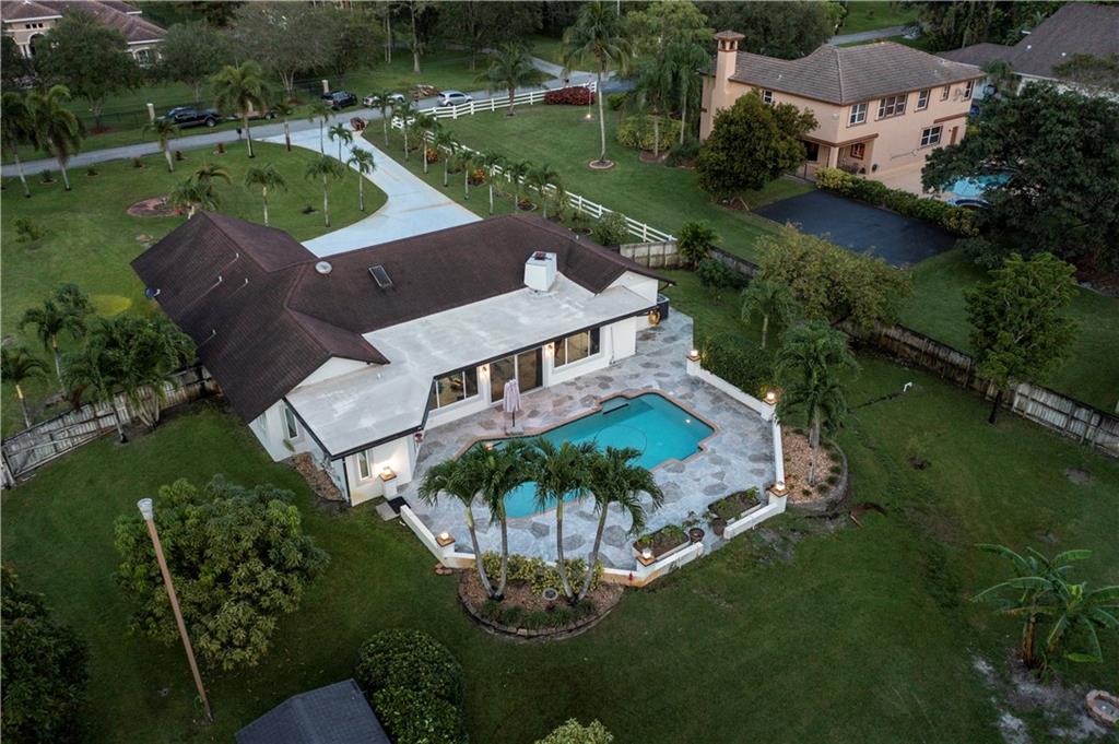 Pine Tree Estates - Residential