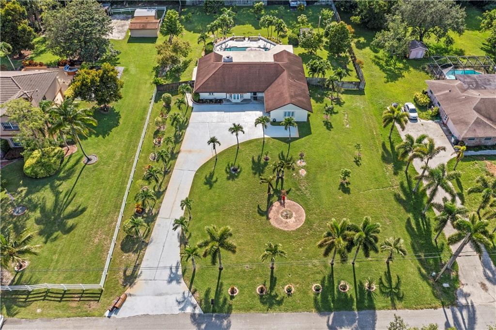 Pine Tree Estates - Residential
