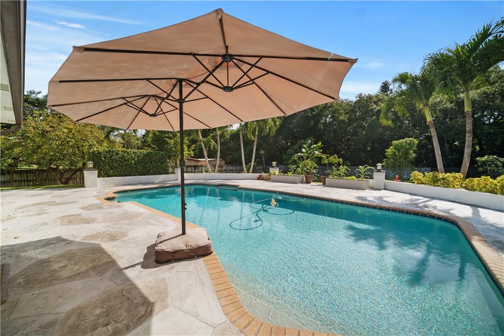 Pine Tree Estates - Residential