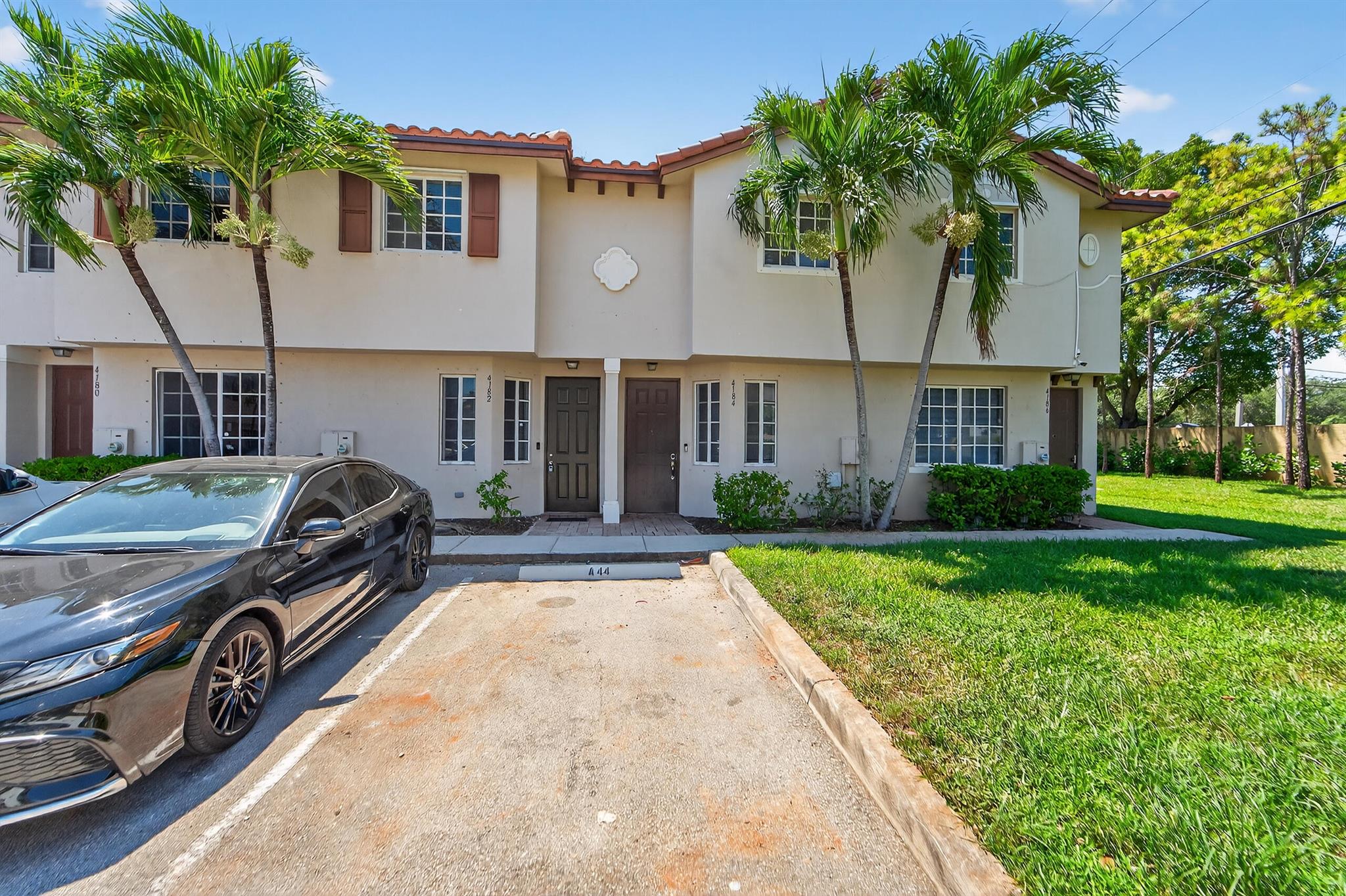 Updated 2BR/2.5BA townhome in Arbor Park Mediterrania. Two upstairs master suites plus loft, brand-new LVP flooring, and new kitchen appliances to be installed before closing. Private patio and community pool. Great location near shopping, dining, beaches, and I-95.
