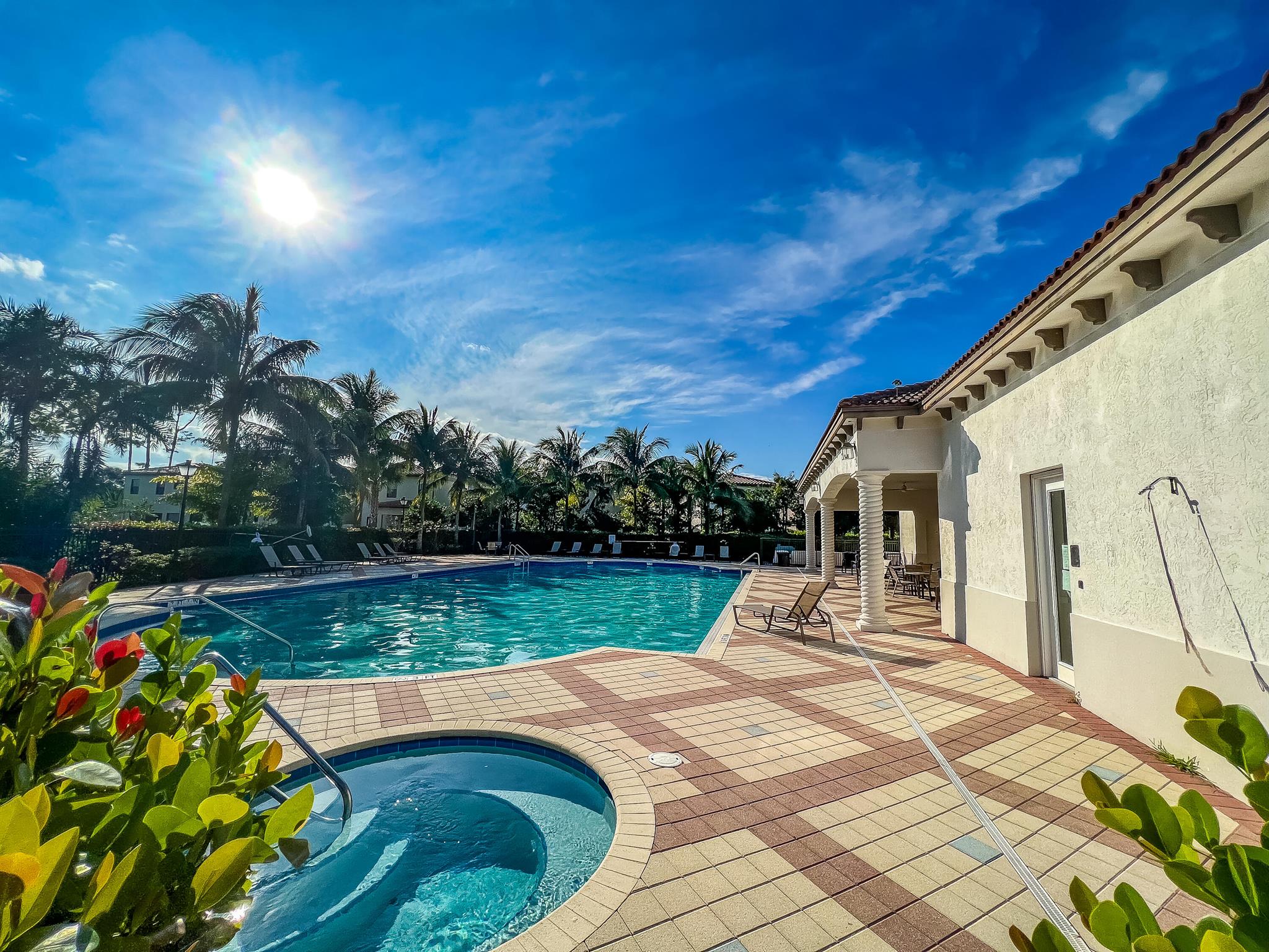 MEDITERRANEA - Residential