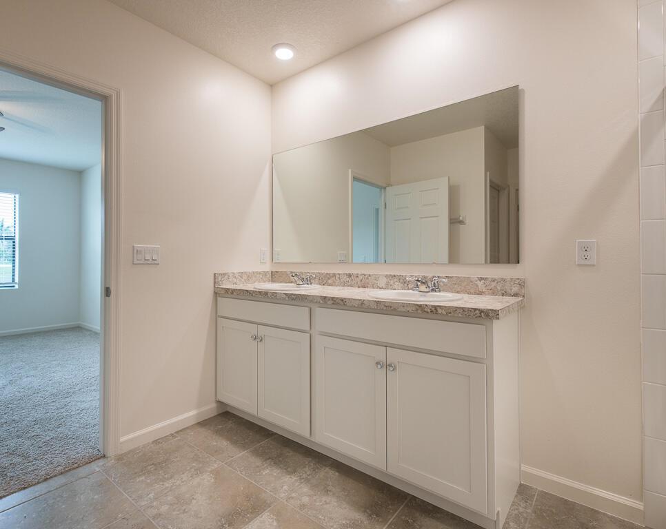 THE PRESERVE AT ST. ANDRE - Residential Lease