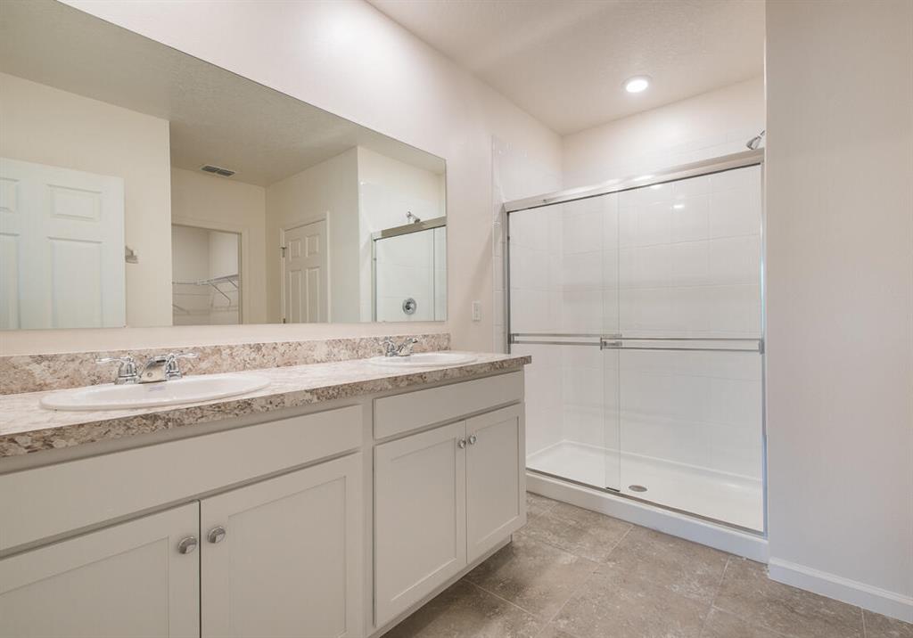 THE PRESERVE AT ST. ANDRE - Residential Lease