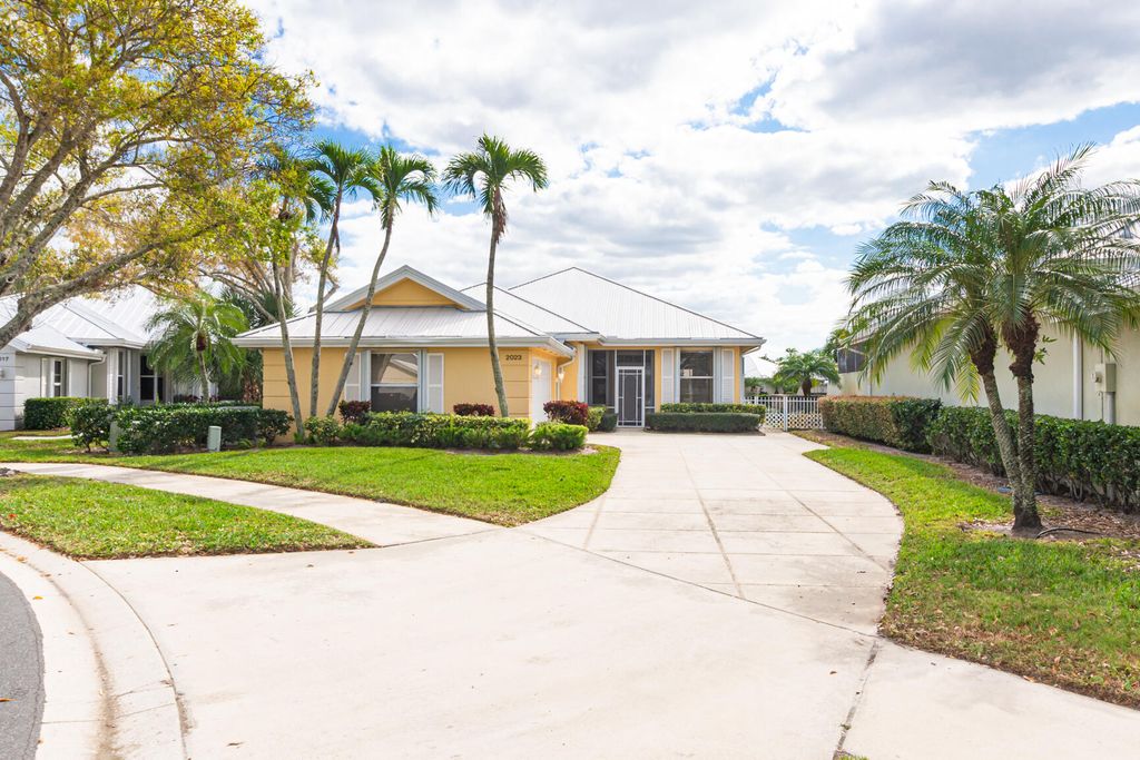 Photo of 2023 SW Mayflower Drive, Palm City, FL 34990 (MLS # R10958020)