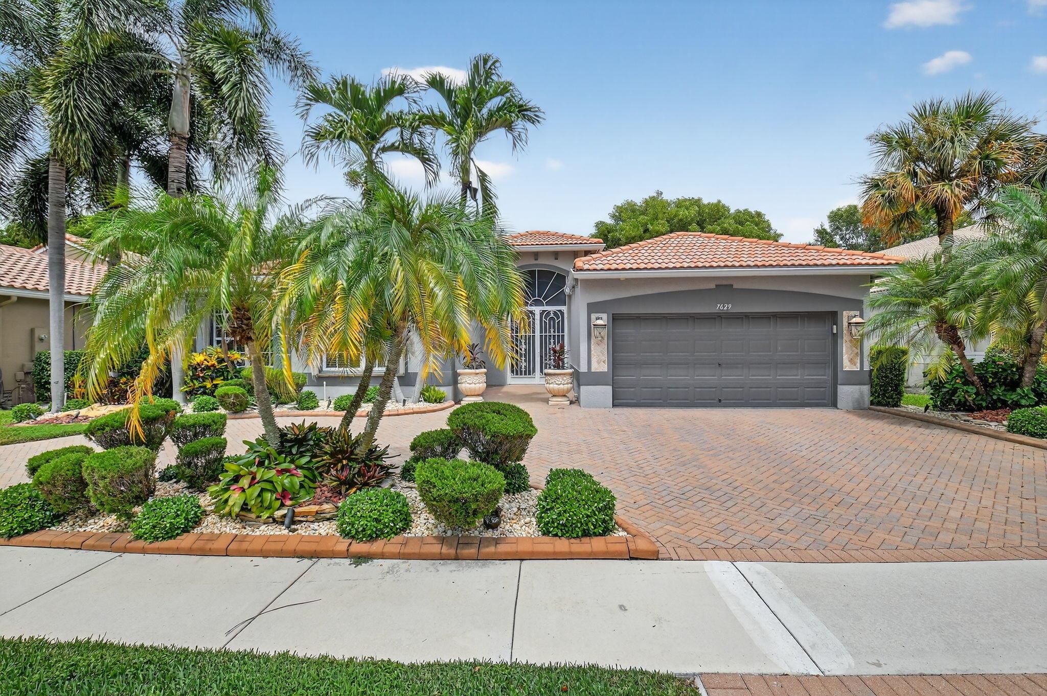 7629 Lockhart Way