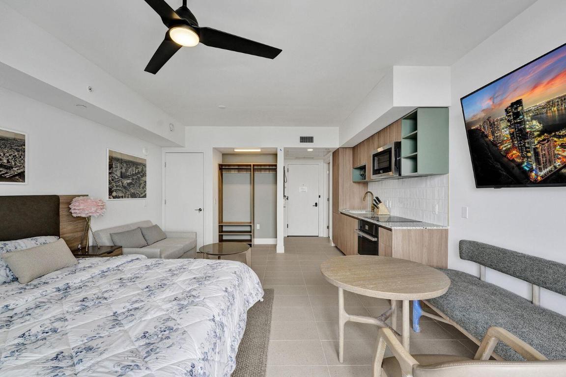 159 NE 6th Street 4712