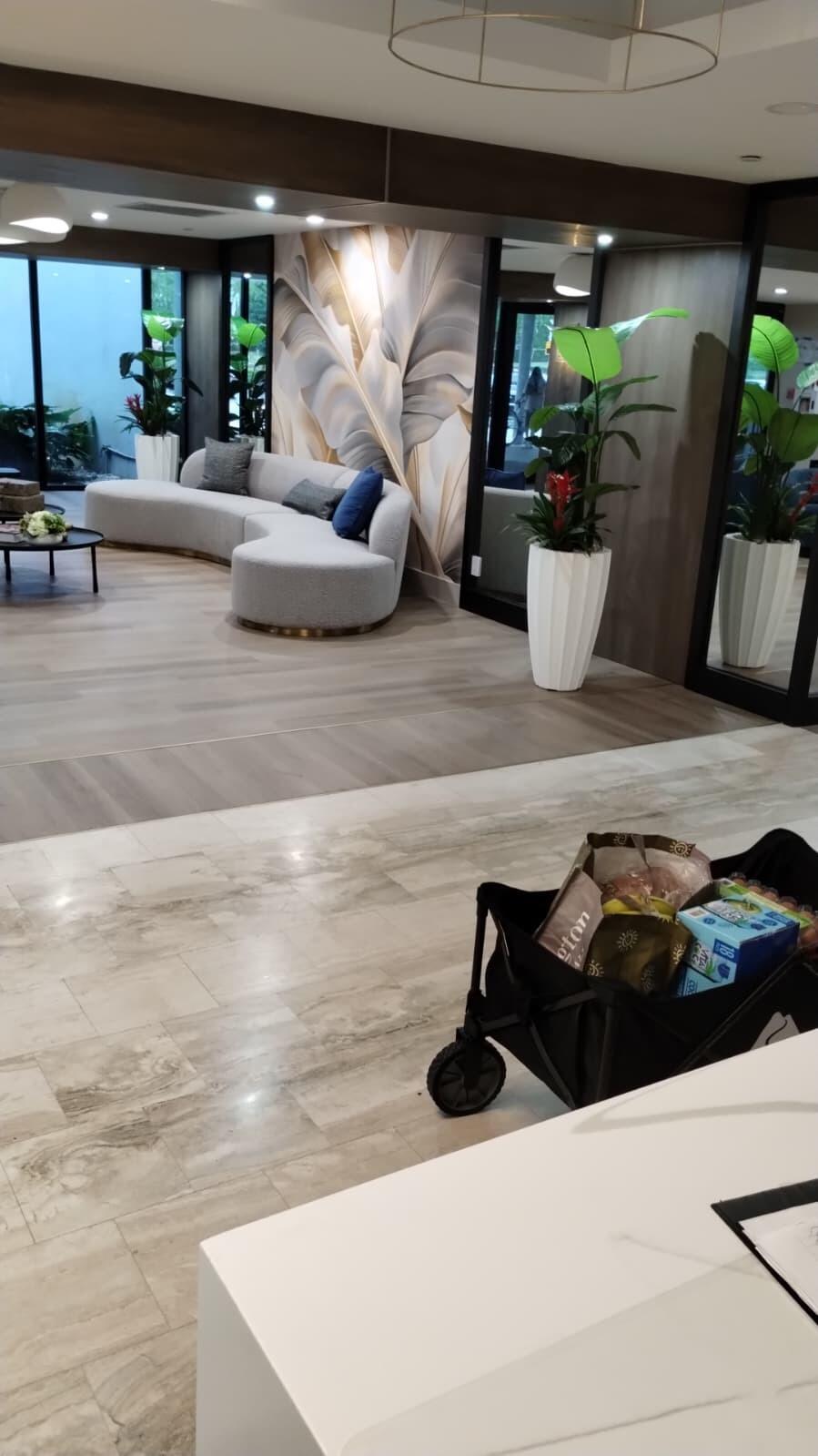 HILLCREST EAST NO 24 CONDO - Residential