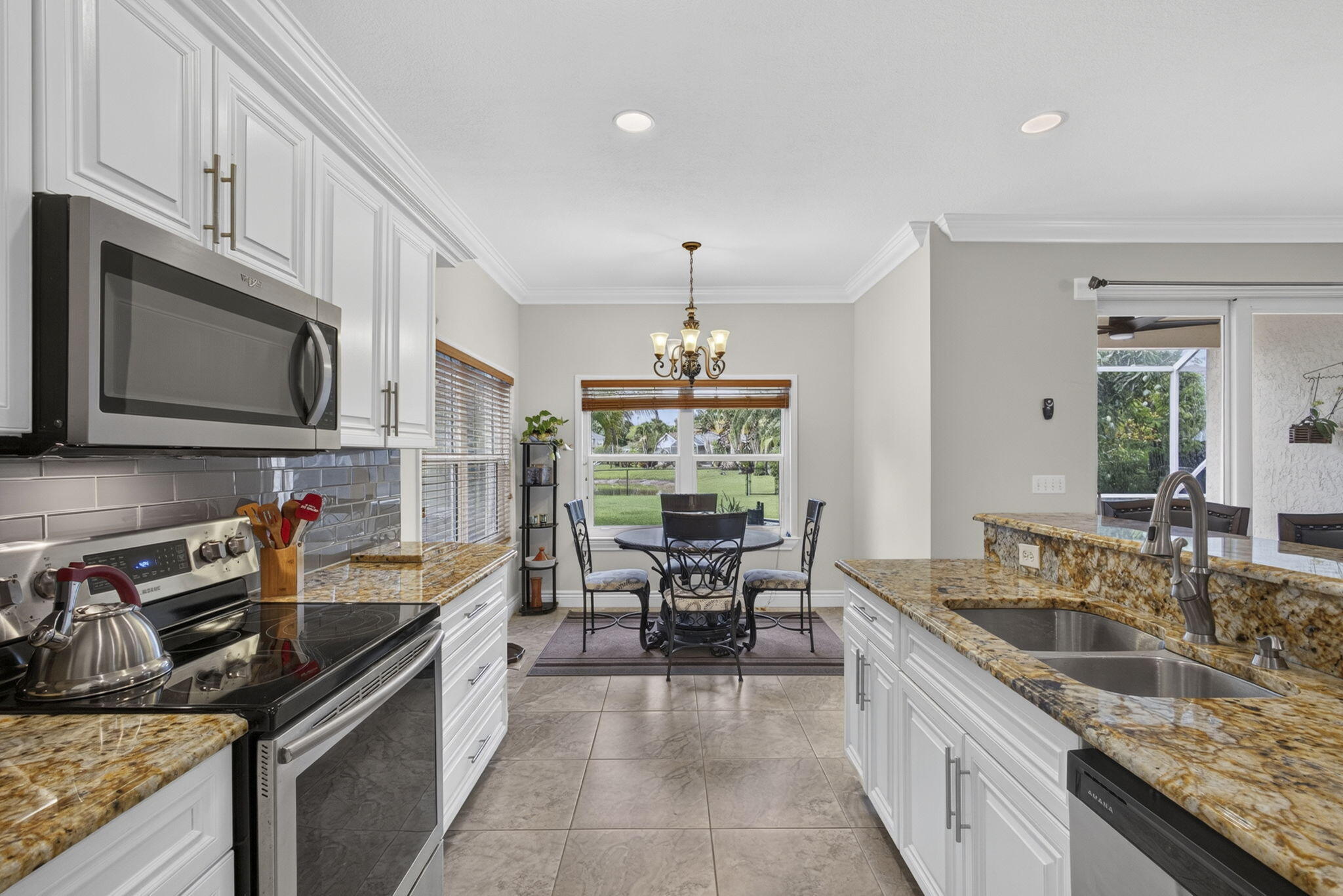 11483 Beacon Pointe Lane