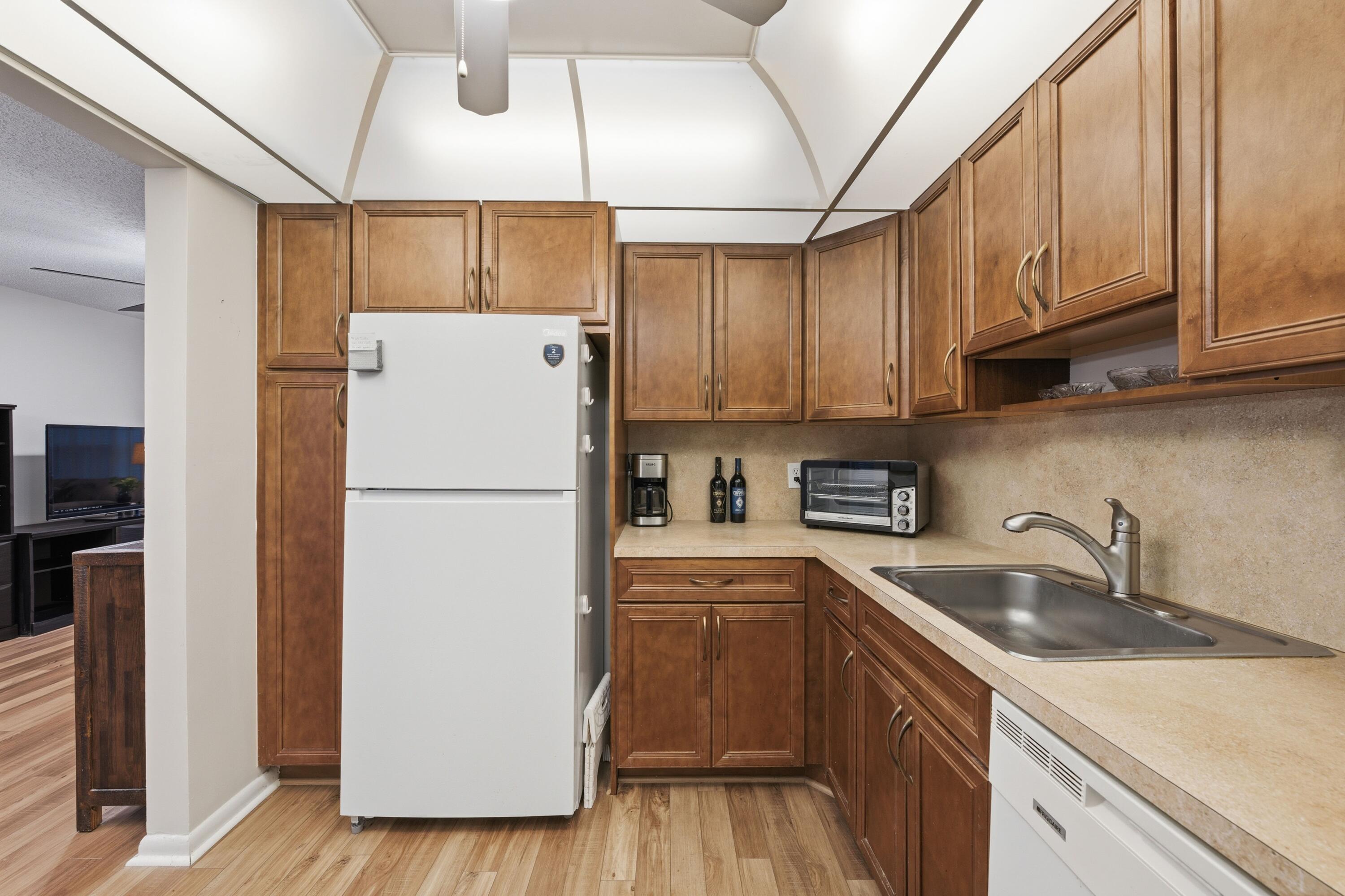 108 Greenbrier C