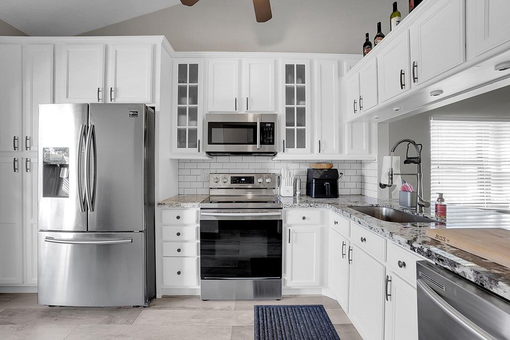 Photo of 1400 NW 9th Avenue #C-15, Boca Raton, FL 33486 (MLS # R11021286)