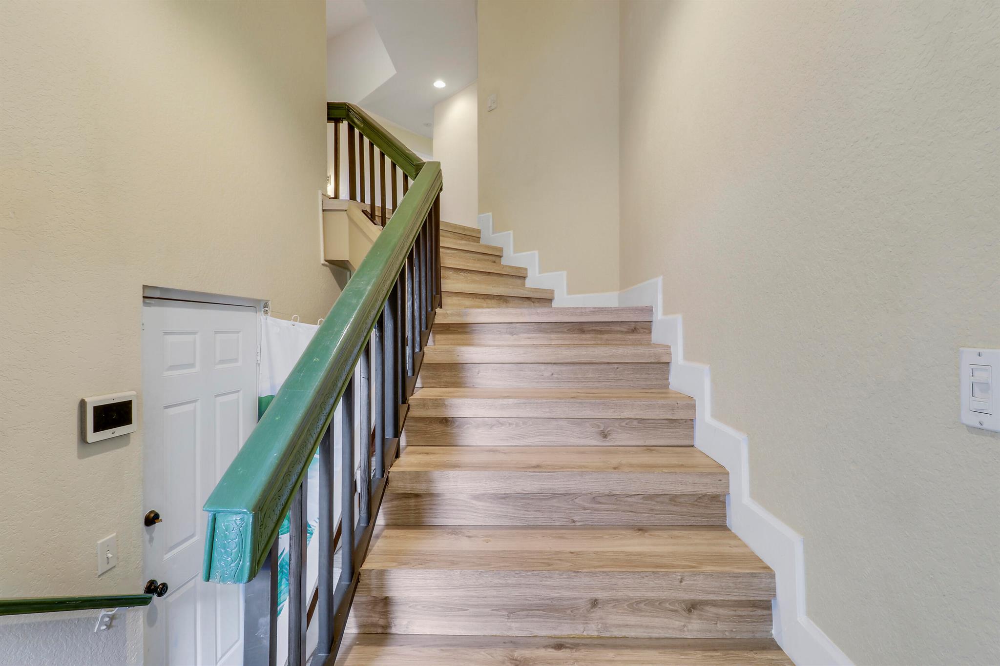 SEA OATS OF JUNO BEACH CO - Residential Lease