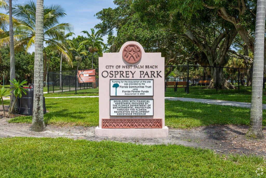 NORTH PALM BCH 3 - Residential Lease