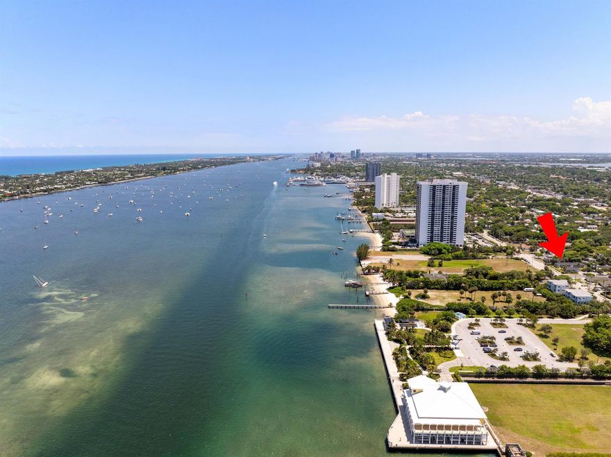Dazzling Intracoastal Water Views from this updated corner unit on Flagler Drive. Peace and tranquile. This is unique 1 bedroom, 1 bath unit is completely remodeled, featuring a new kitchen with stainless steel appliances, new wood flooring, and fresh paint. Pet-friendly. Walk to Intracoastal, Northwood Village, Osprey Park, and Palm Beach Sailing Club. Minutes away from shopping, restaurants, and beaches of vibrant downtown West Palm Beach areas Clematis and CityPlace, as well as Palm Beach Island. Available now for unfurnished annual lease. Can be offered furnished upon request. First, last, security - easy and fast approval. Shared laundry.