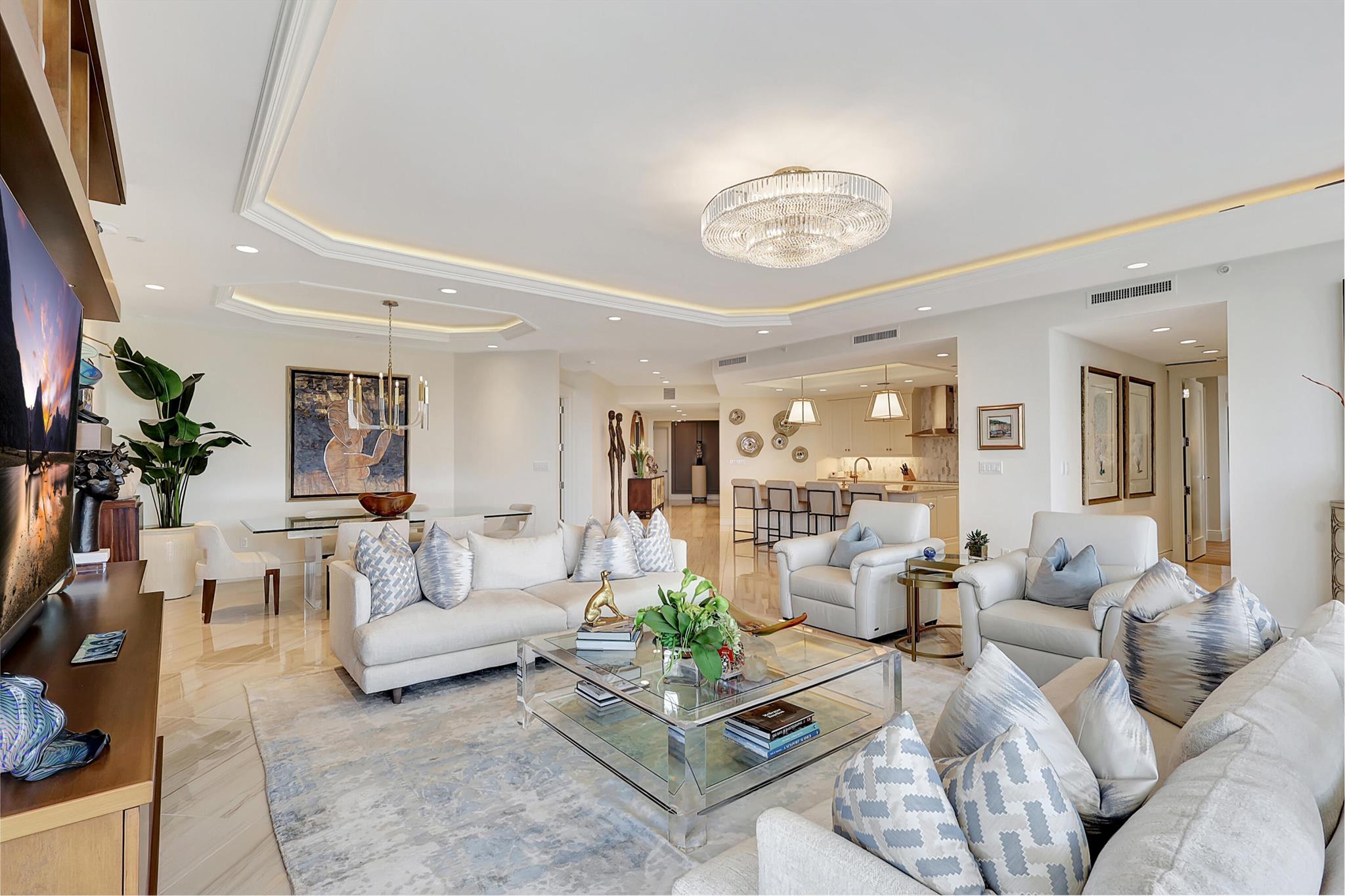 AZURE CONDO - Residential