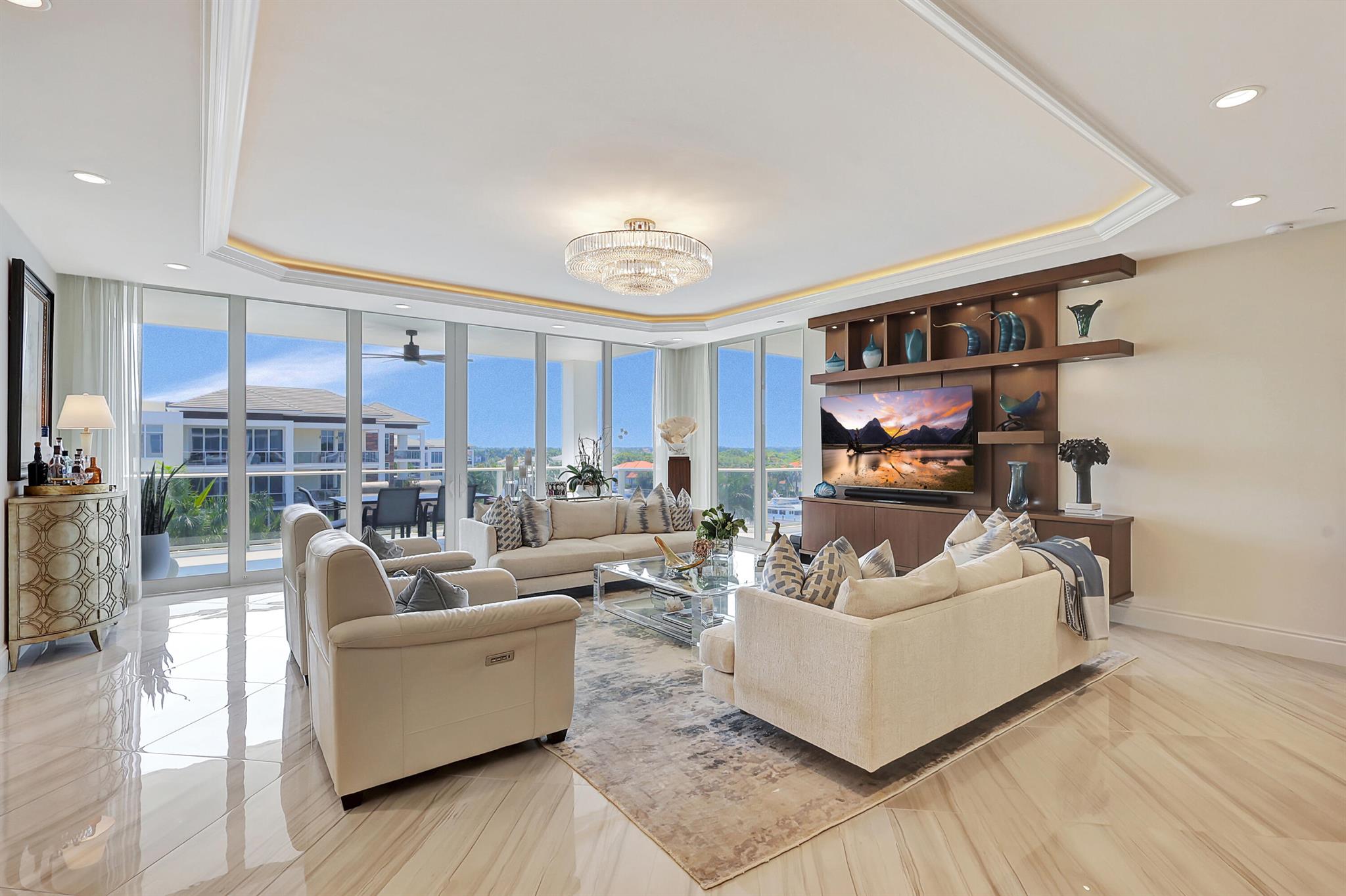 AZURE CONDO - Residential