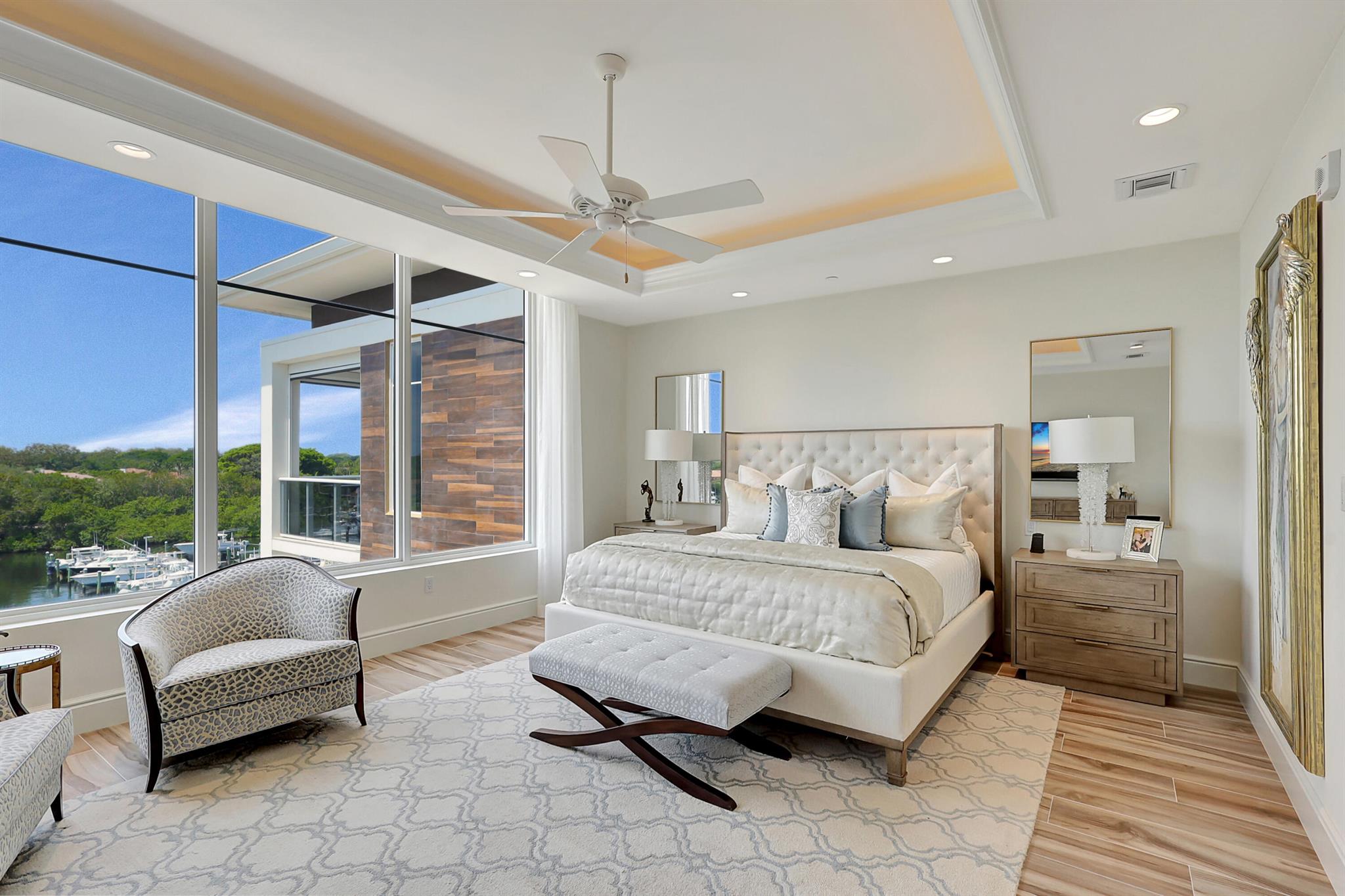 AZURE CONDO - Residential