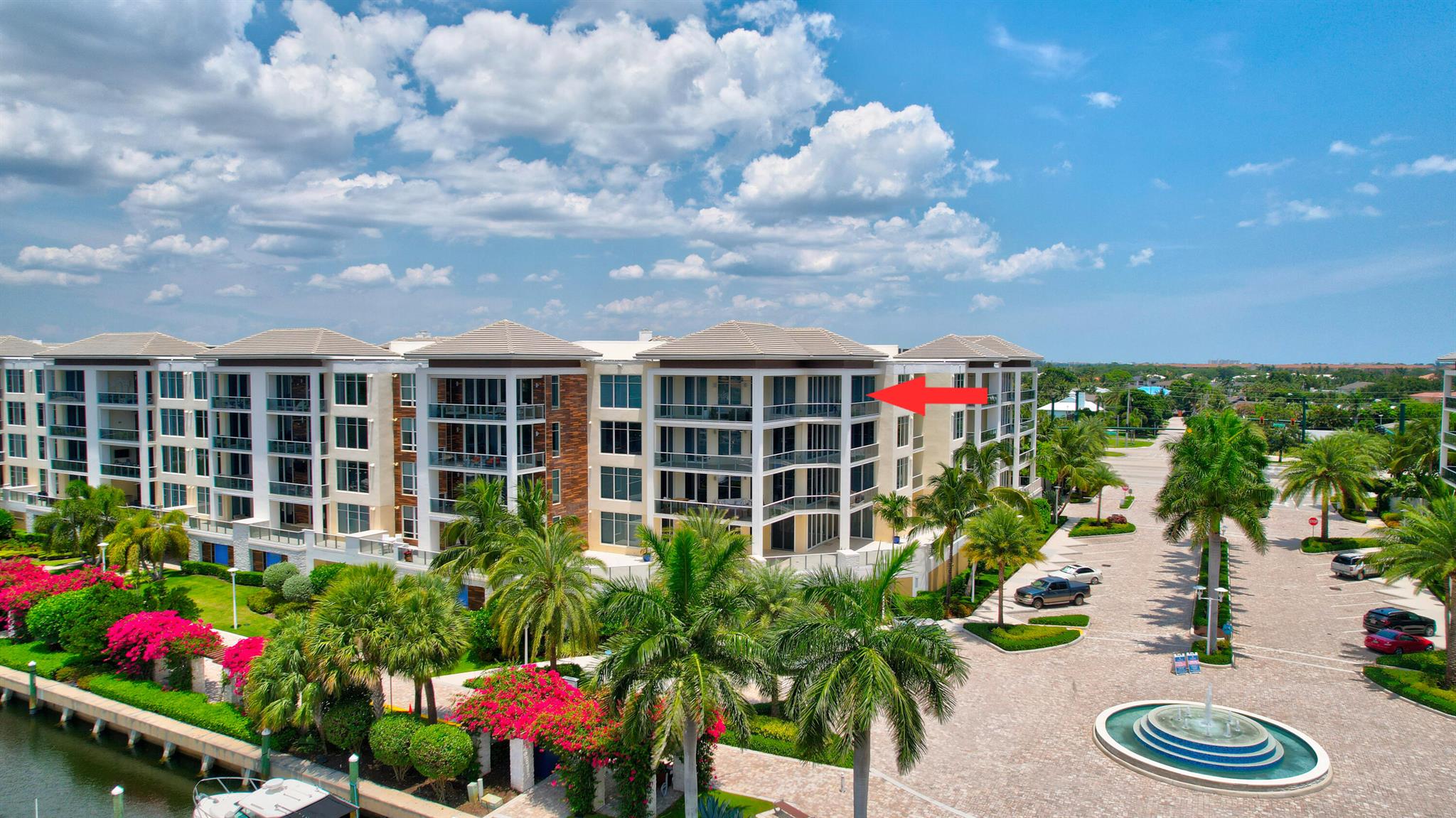 AZURE CONDO - Residential