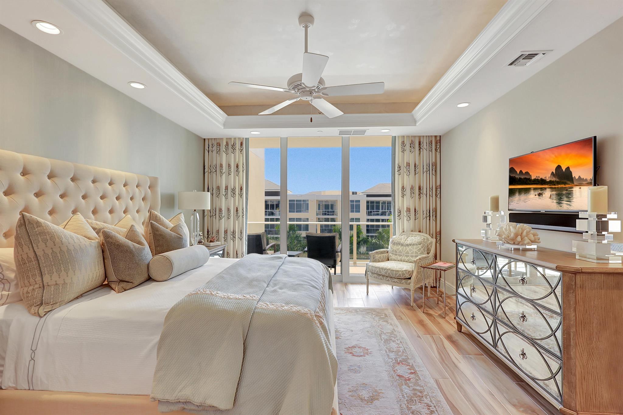 AZURE CONDO - Residential