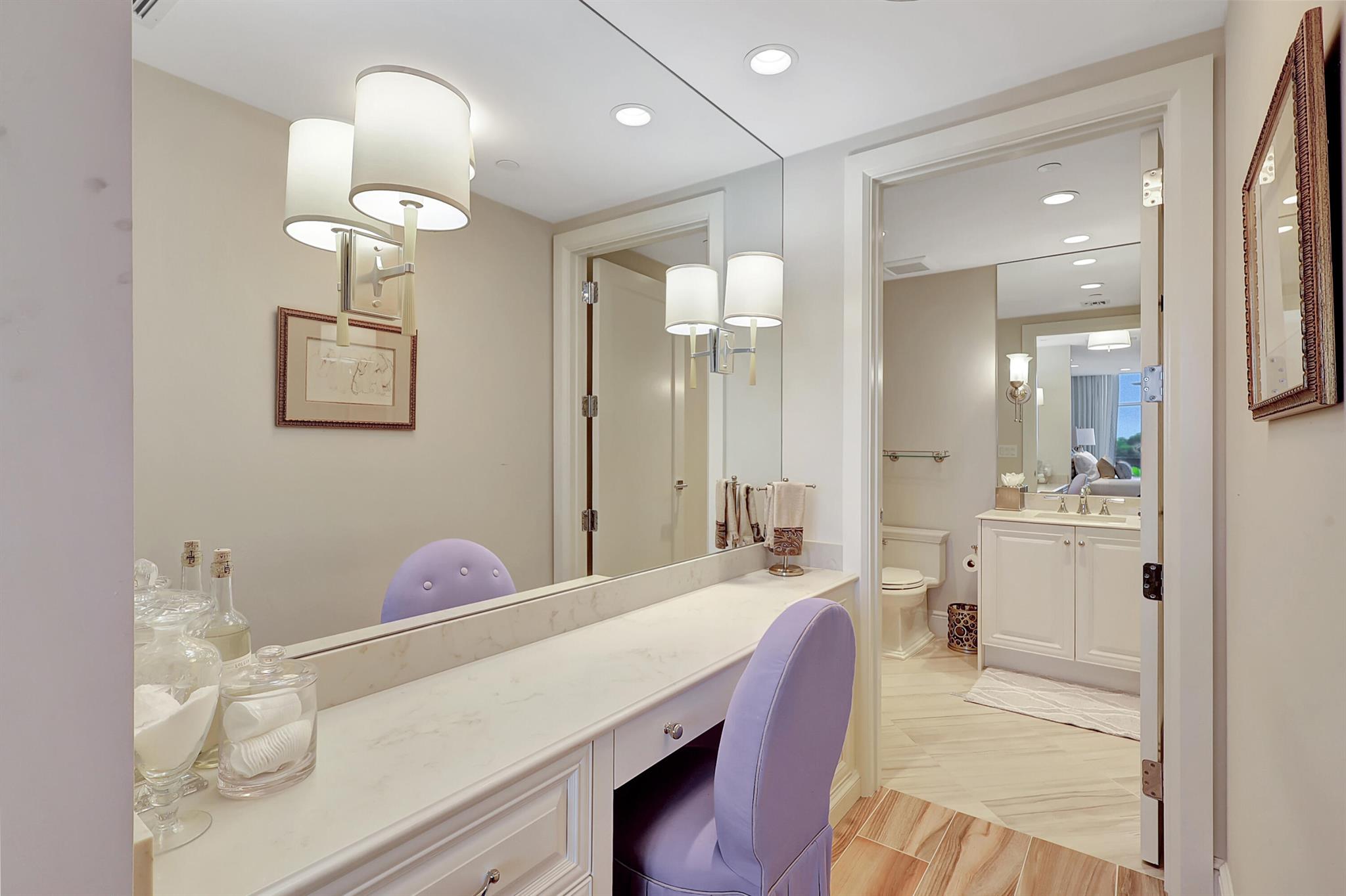 AZURE CONDO - Residential