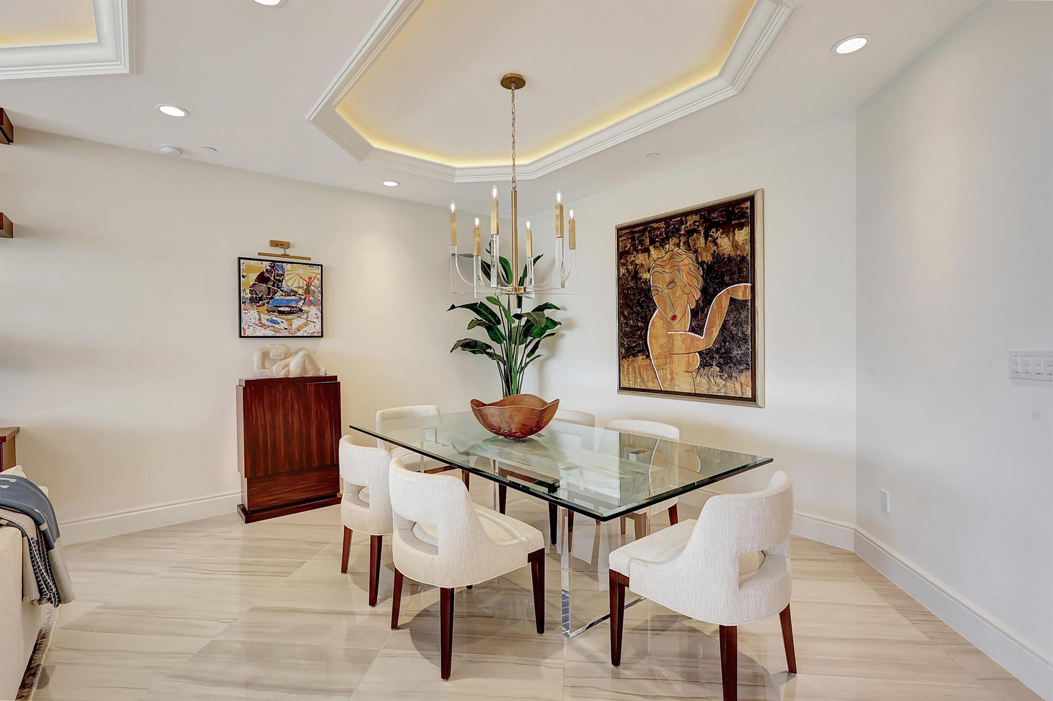 AZURE CONDO - Residential