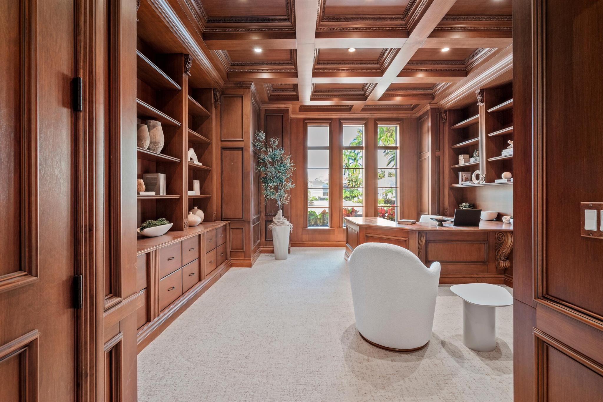 VINTAGE OAKS - Residential