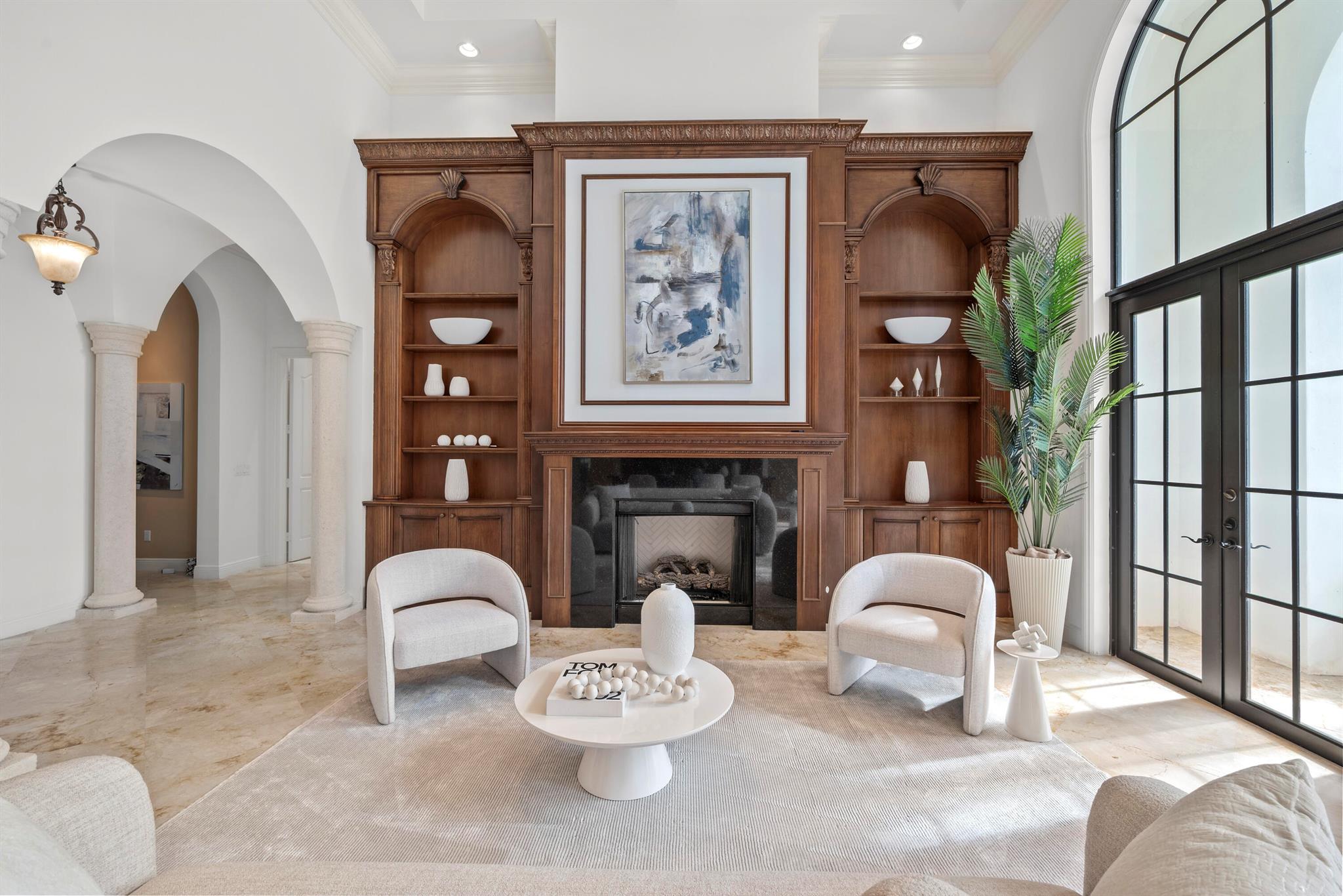 VINTAGE OAKS - Residential