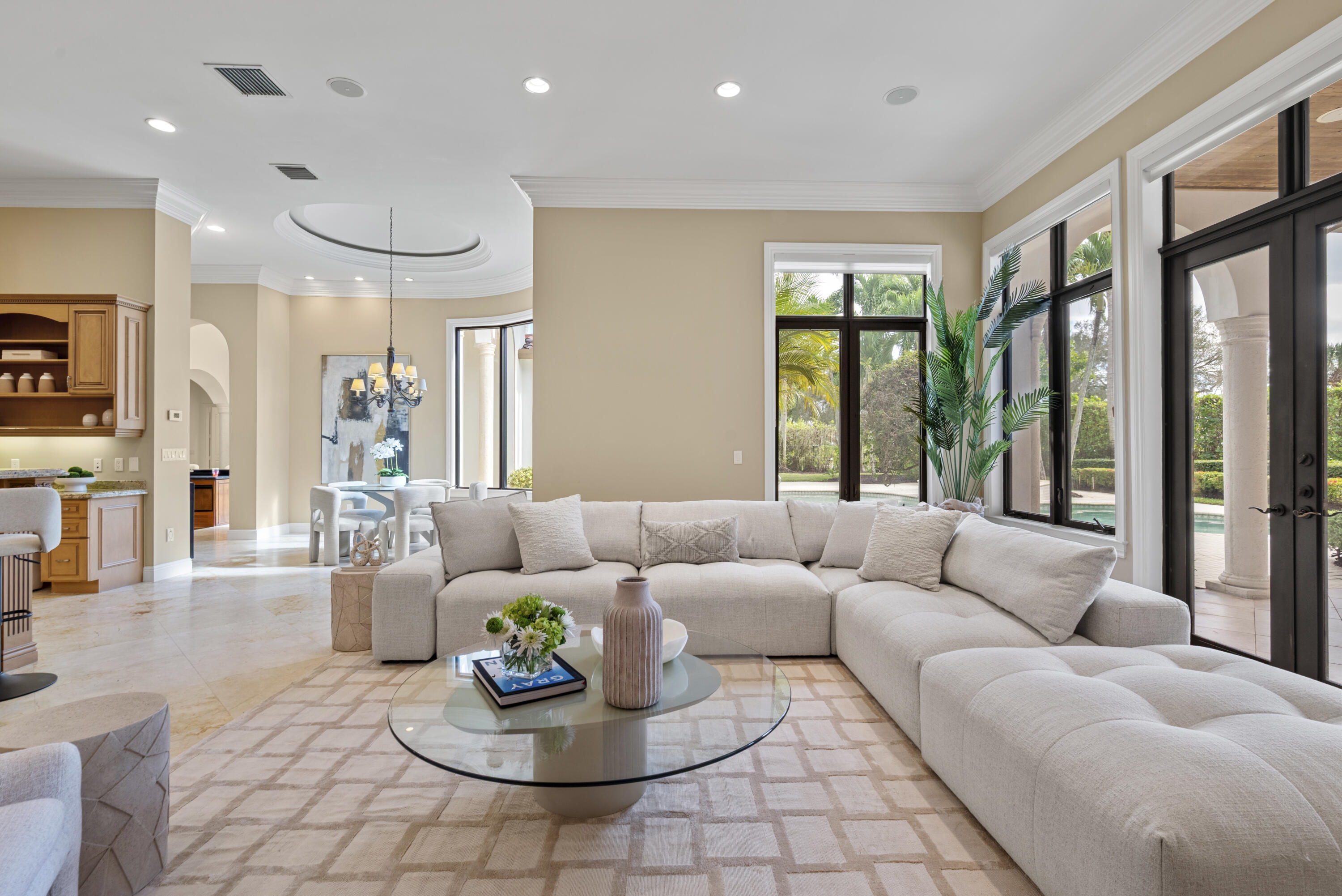 VINTAGE OAKS - Residential