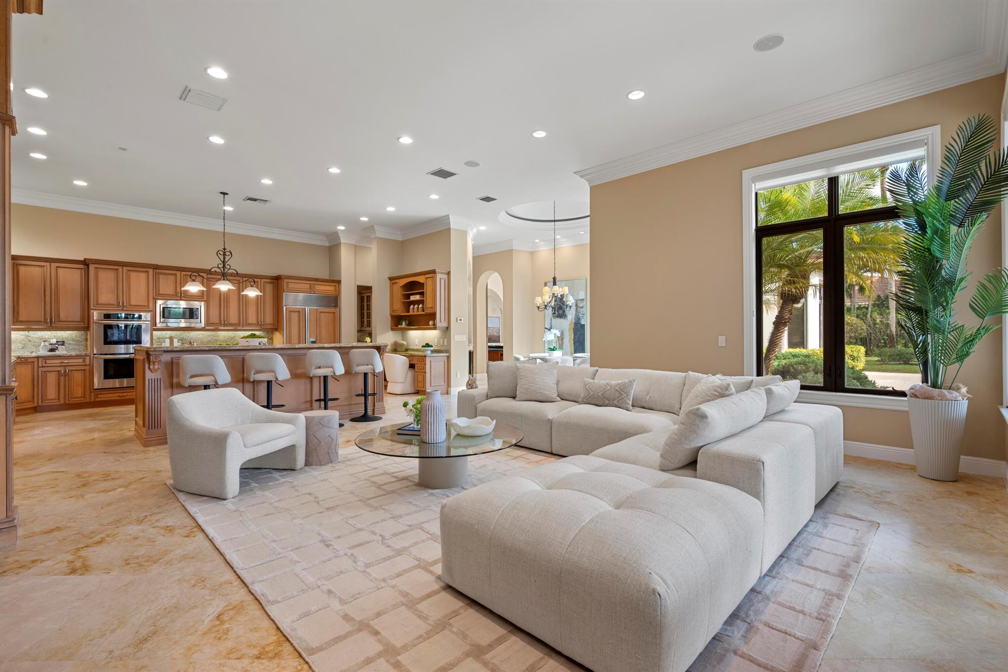 VINTAGE OAKS - Residential