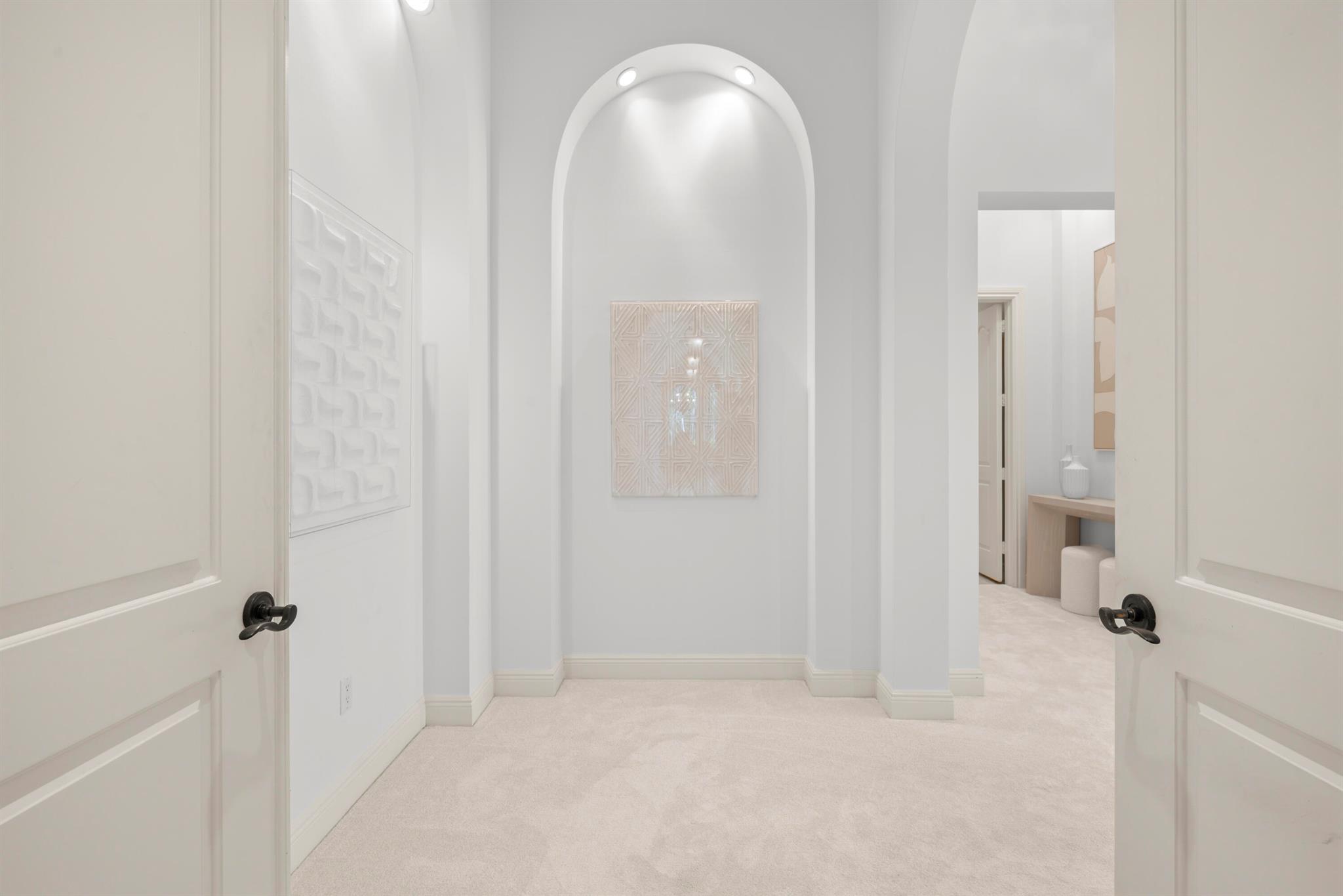 VINTAGE OAKS - Residential