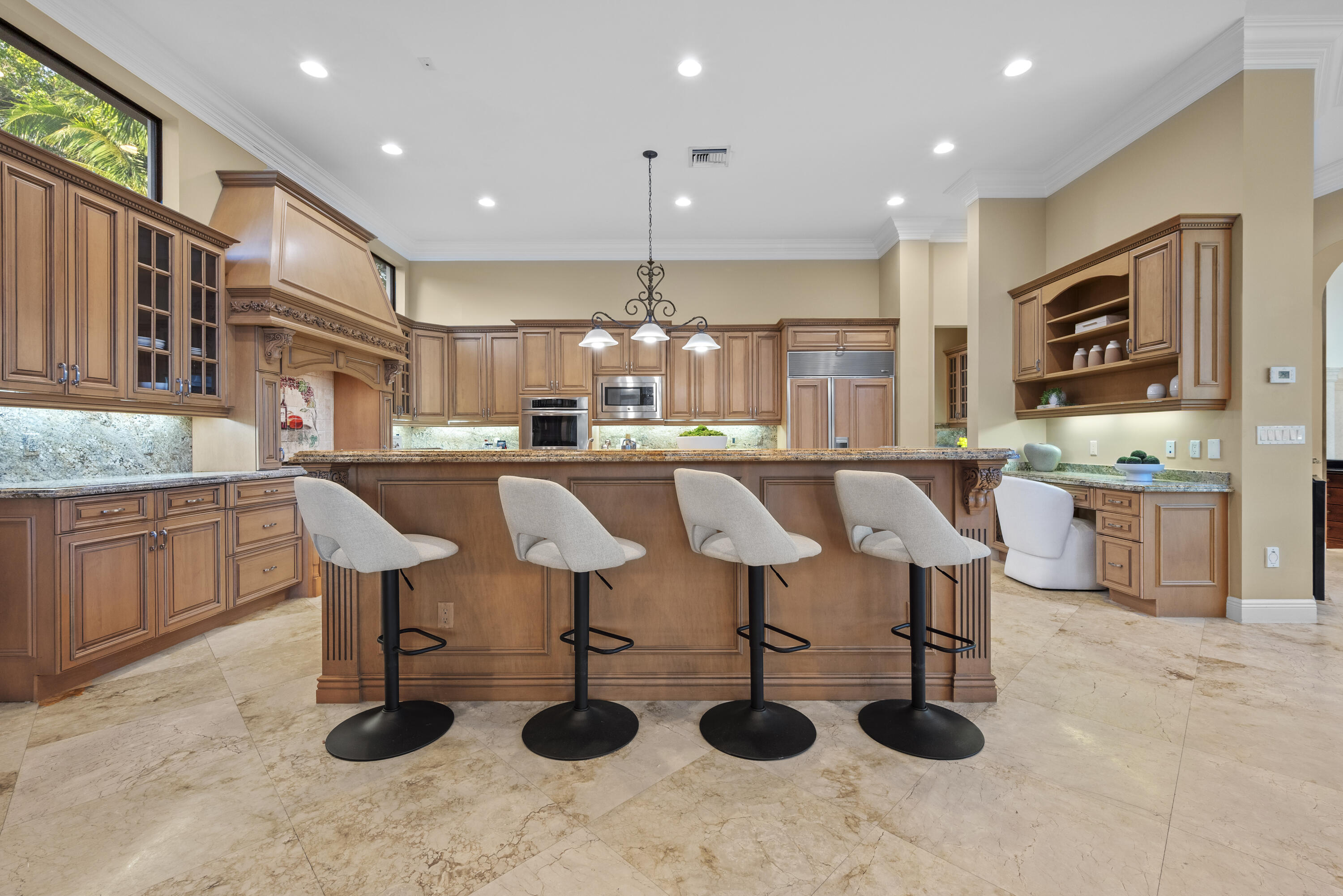 VINTAGE OAKS - Residential