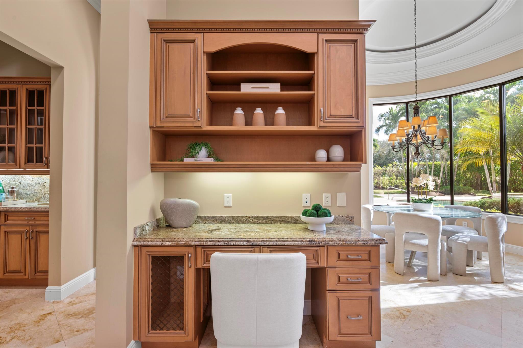 VINTAGE OAKS - Residential